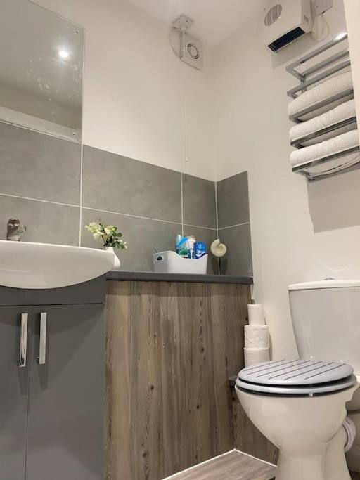 Cosy Studio Apartment Уотърлувил Екстериор снимка