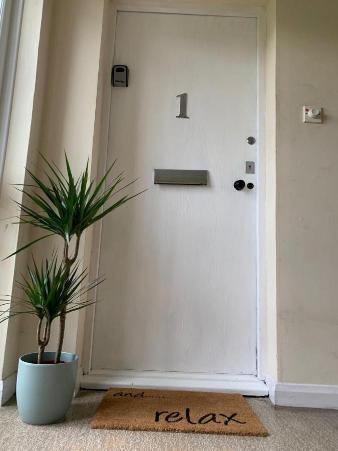 Cosy Studio Apartment Уотърлувил Екстериор снимка