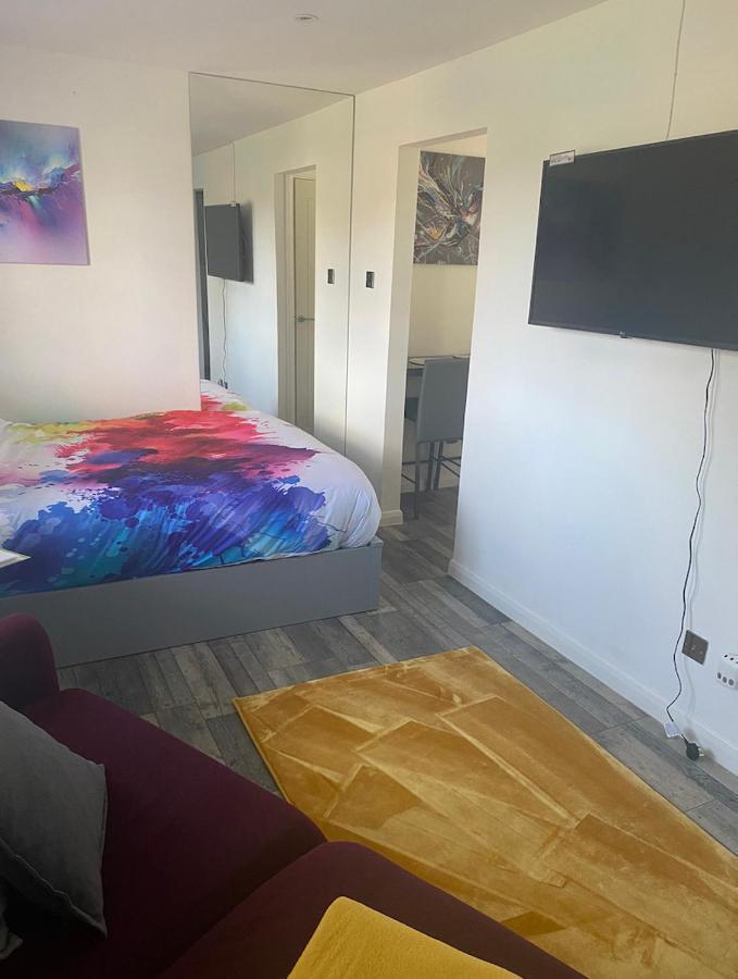 Cosy Studio Apartment Уотърлувил Екстериор снимка